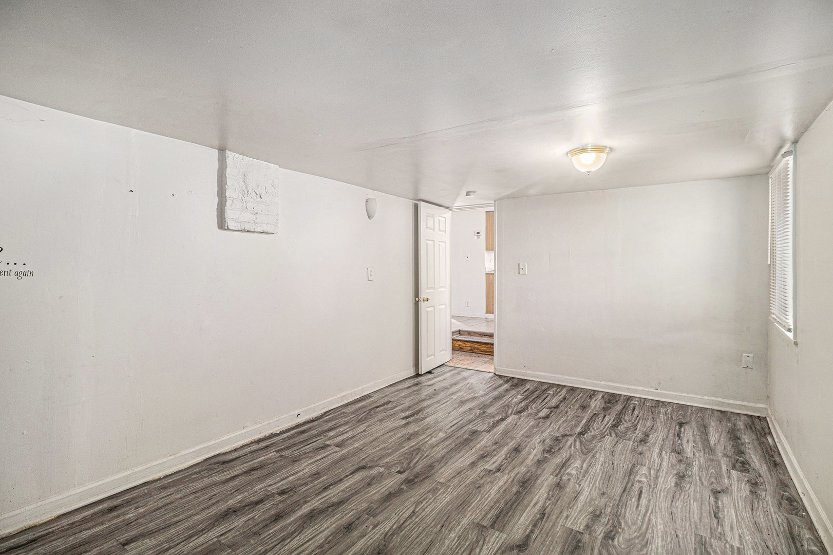 2036 THORNTON LANSING Road, Lansing, IL 60438