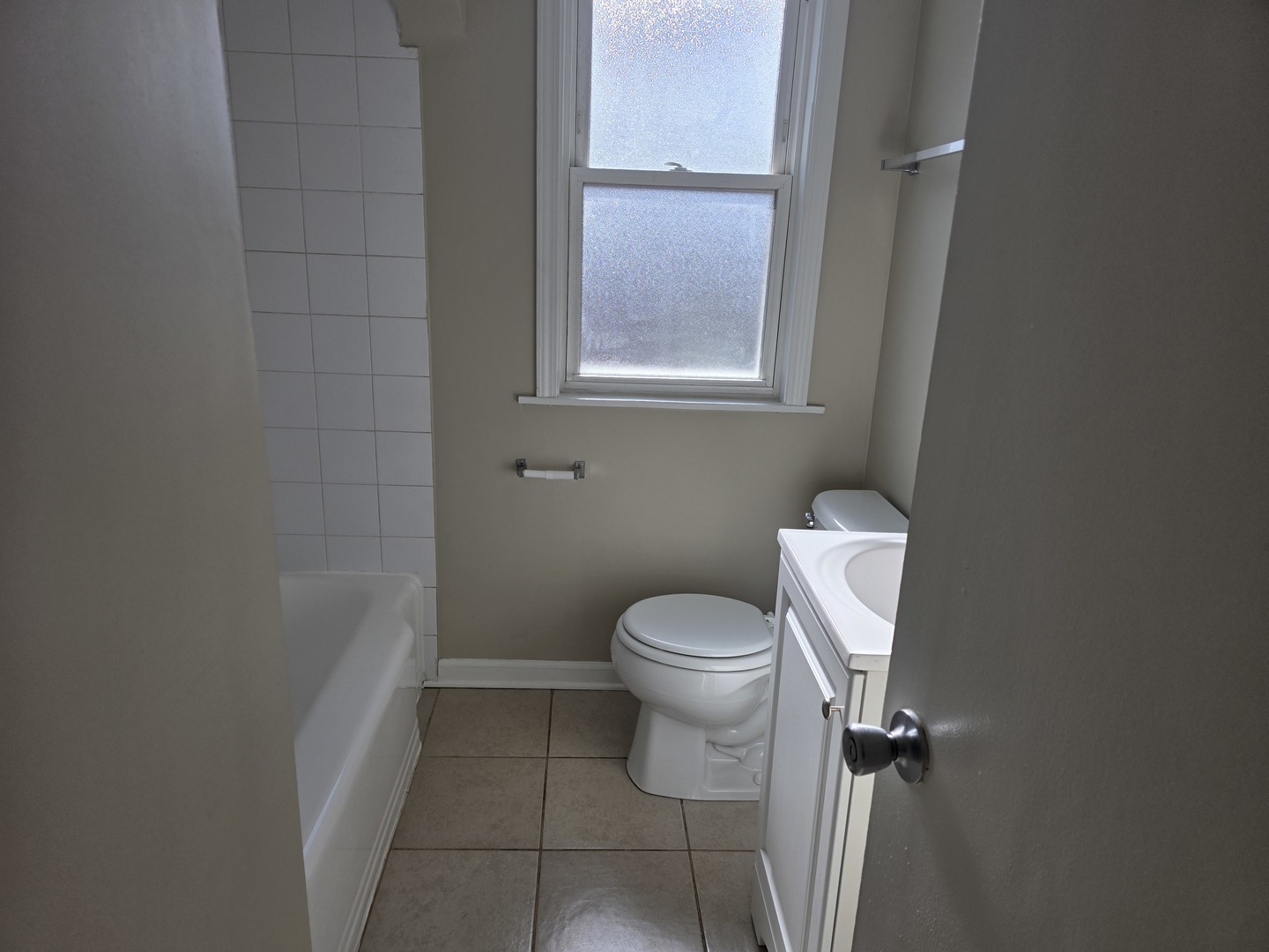 9514 S Bell Avenue, Chicago, IL 60643