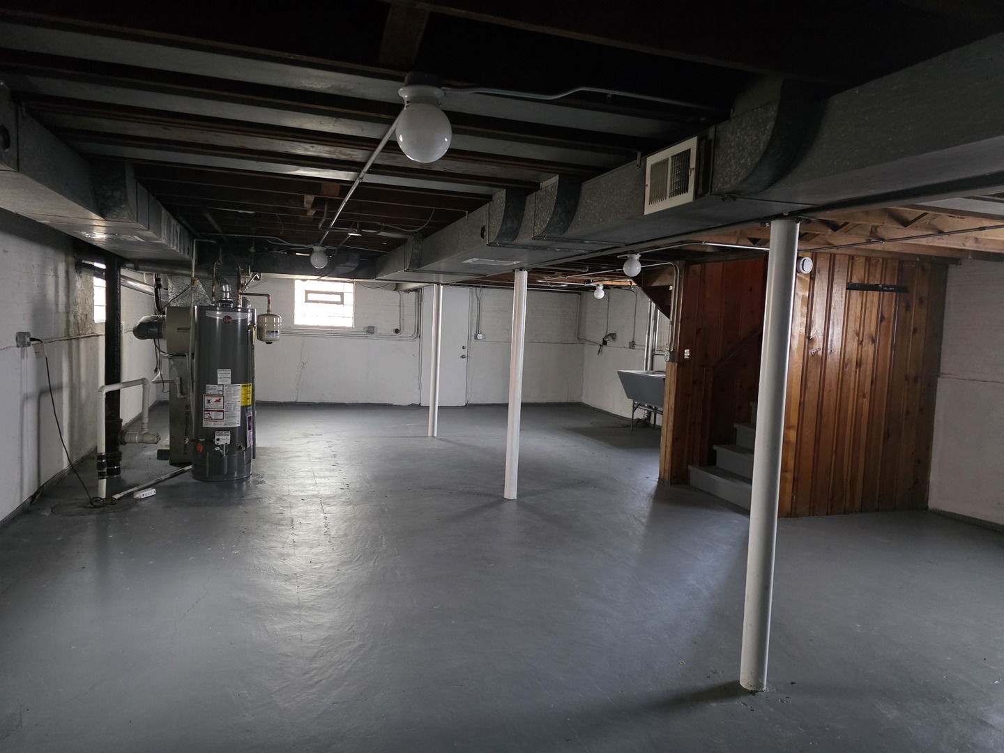 9514 S Bell Avenue, Chicago, IL 60643