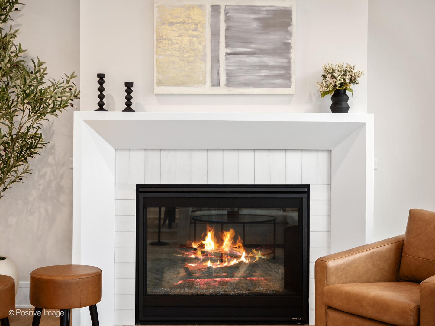 104 N Evergreen Avenue, Elmhurst, IL 60126