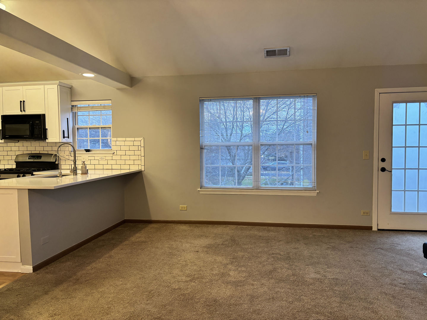 1391 Grayshire Court, Elgin, IL 60120