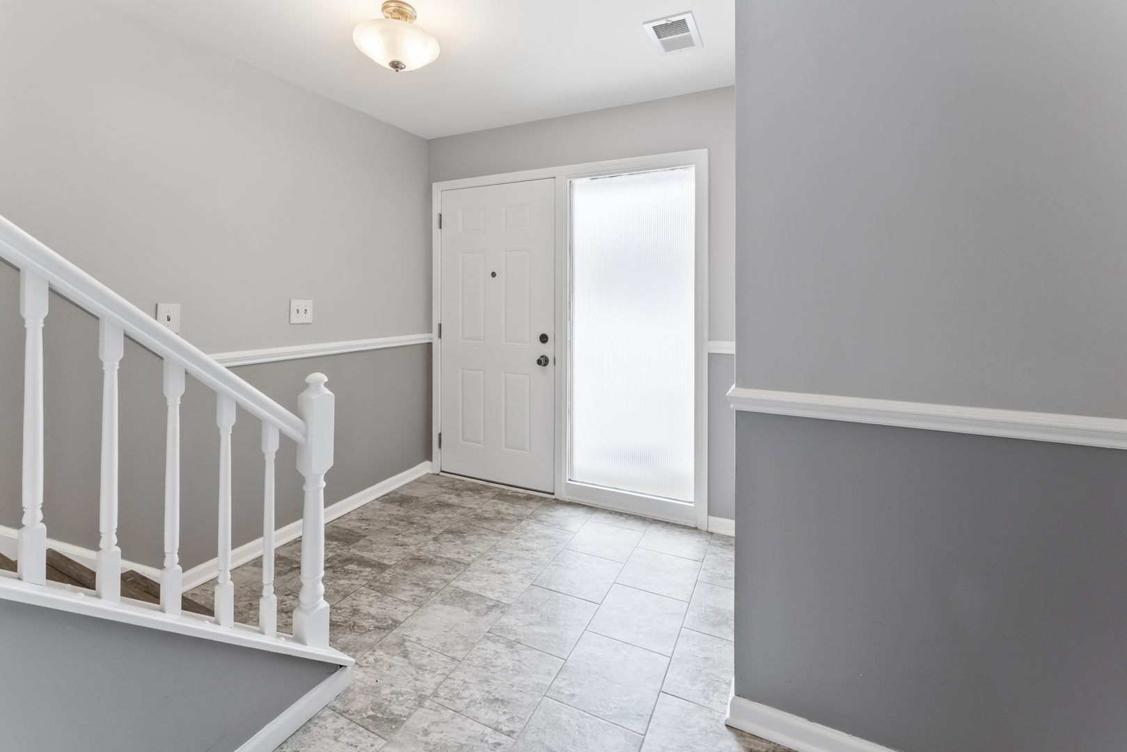 676 Rosner Drive, Roselle, IL 60172