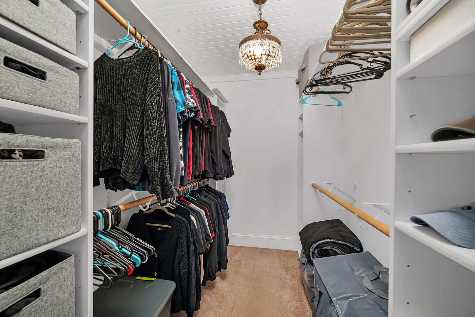 416 Hutchins Street, Joliet, IL 60435