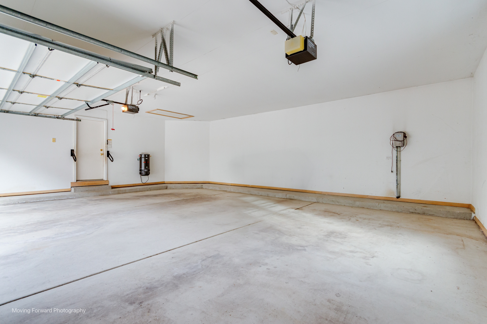 9370 Cascade Circle, Burr Ridge, IL 60527