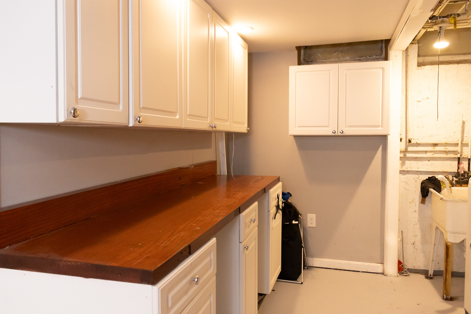 18W149 Buckingham Lane, Villa Park, IL 60181