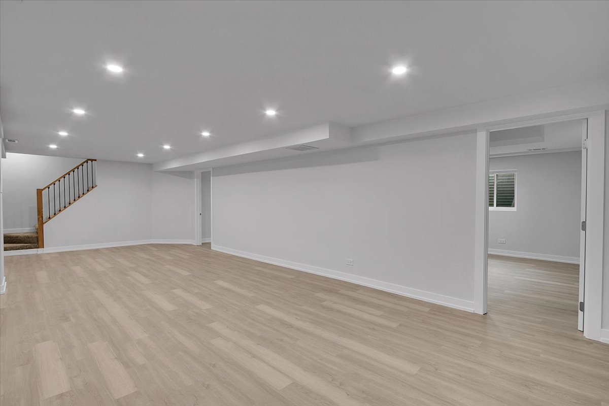 1109 71st Street, Darien, IL 60561