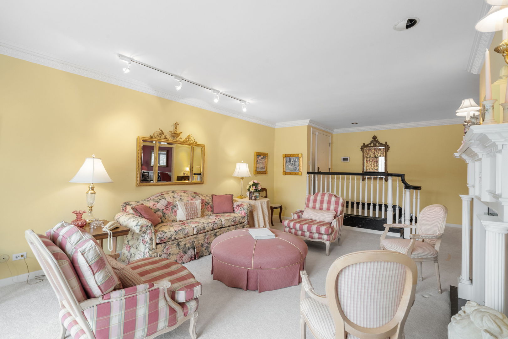 3 Oak Brook Club Drive #E207, Oak Brook, IL 60523