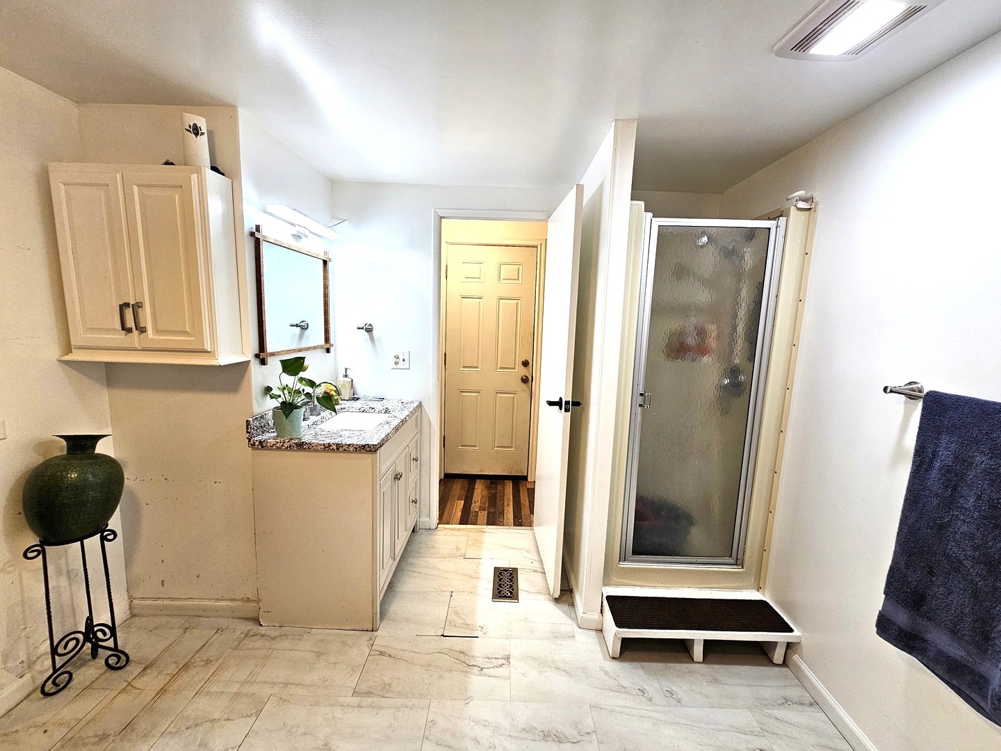 118 Nina Lane, Bartlett, IL 60103