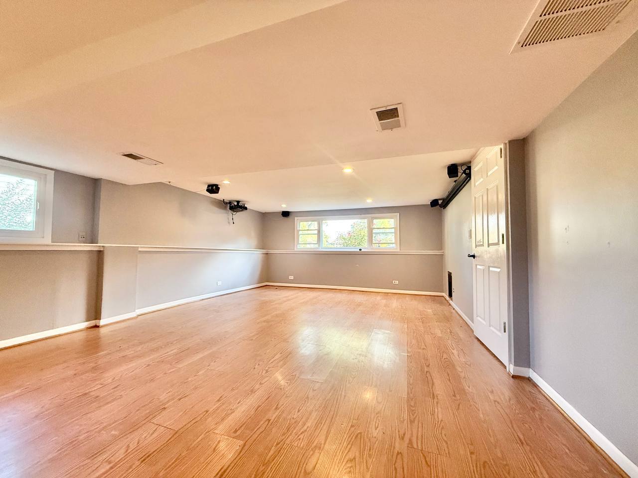 3 Catalpa Court, Woodridge, IL 60517