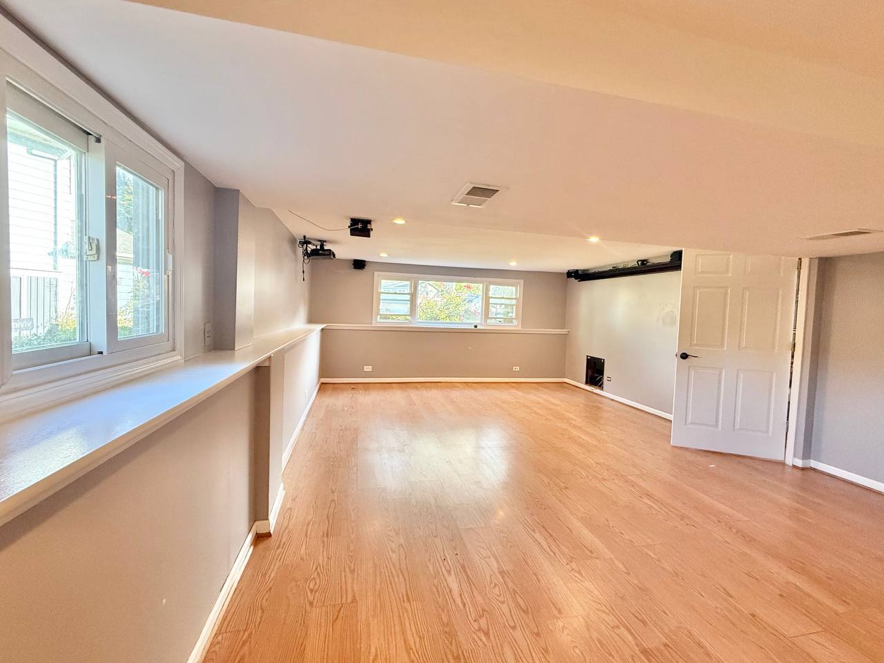 3 Catalpa Court, Woodridge, IL 60517