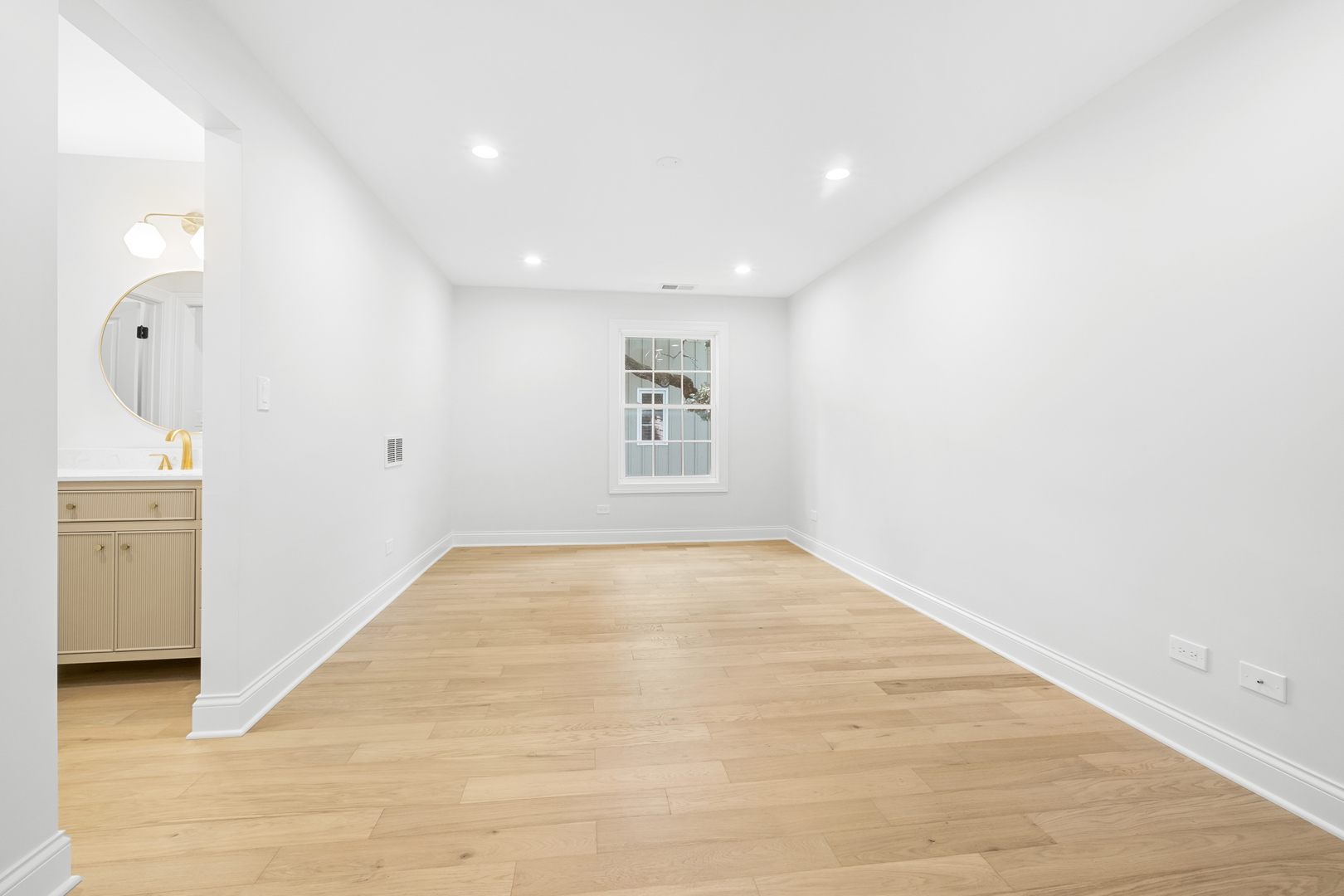 1410 Berkley Court, Deerfield, IL 60015