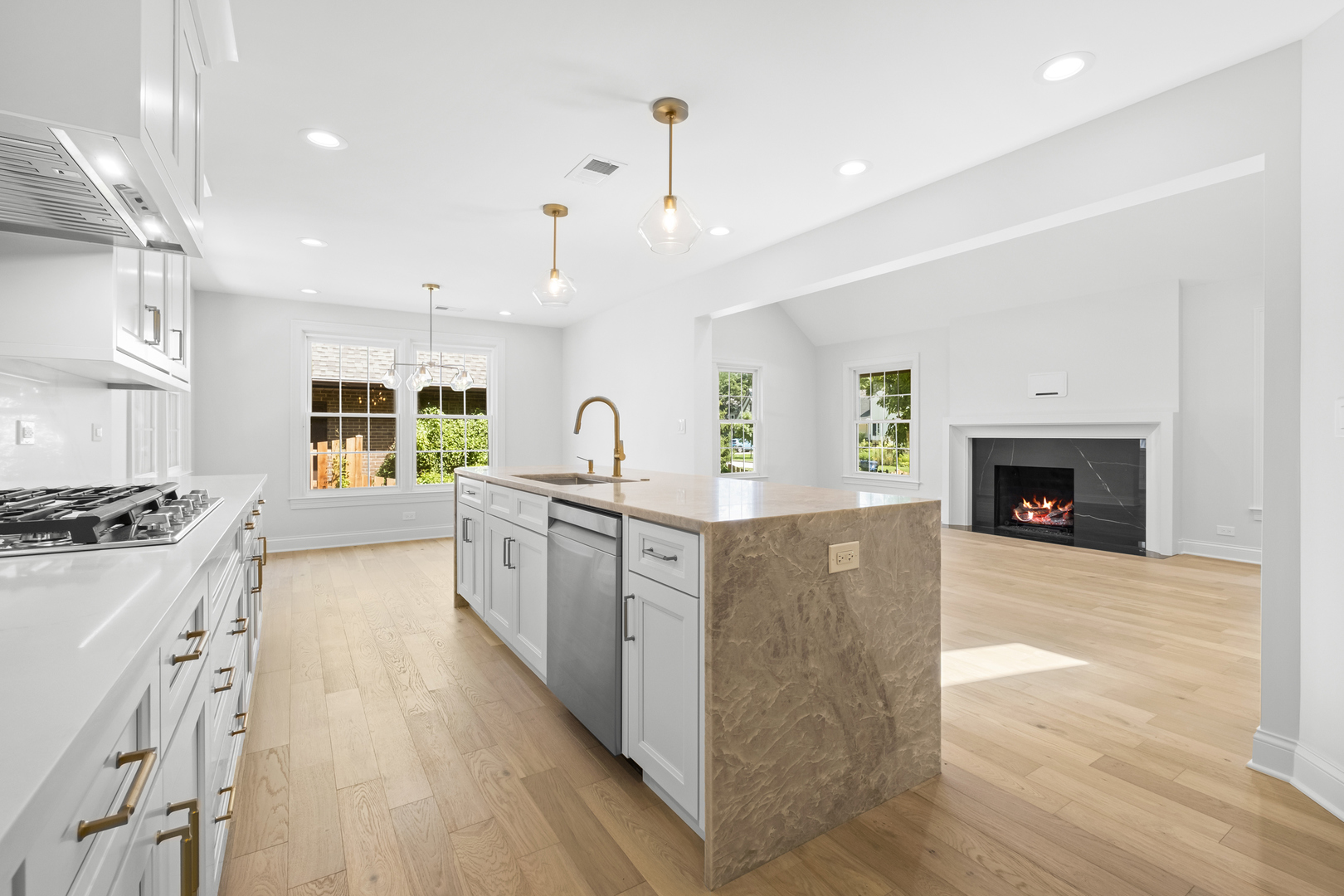 1410 Berkley Court, Deerfield, IL 60015