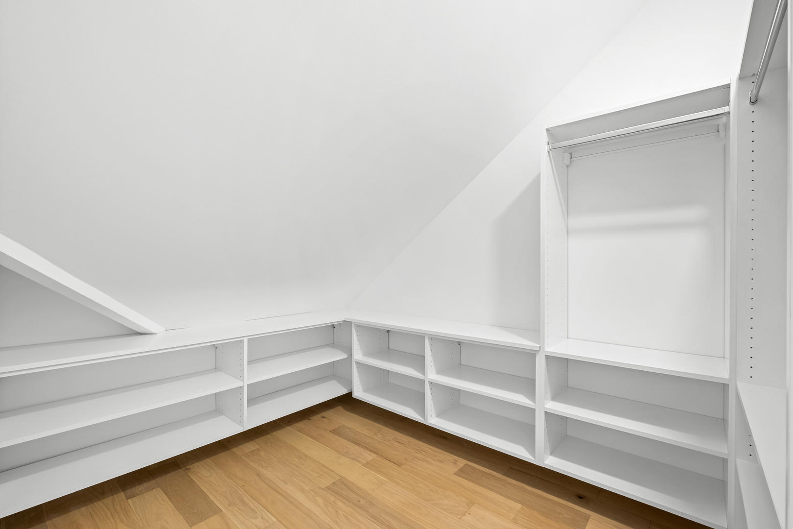 1410 Berkley Court, Deerfield, IL 60015