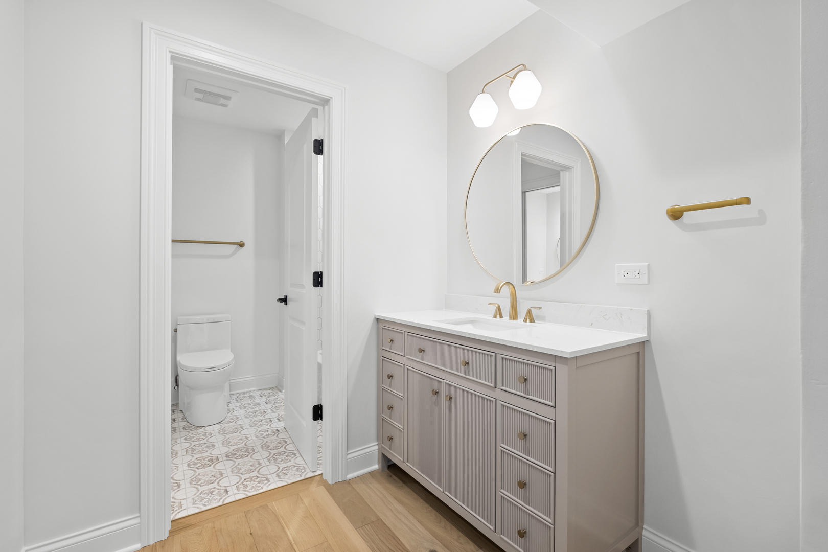 1410 Berkley Court, Deerfield, IL 60015