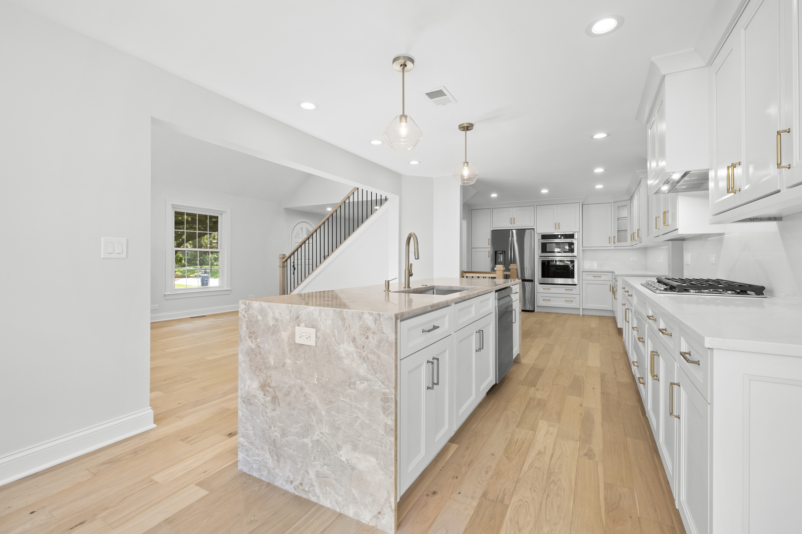 1410 Berkley Court, Deerfield, IL 60015