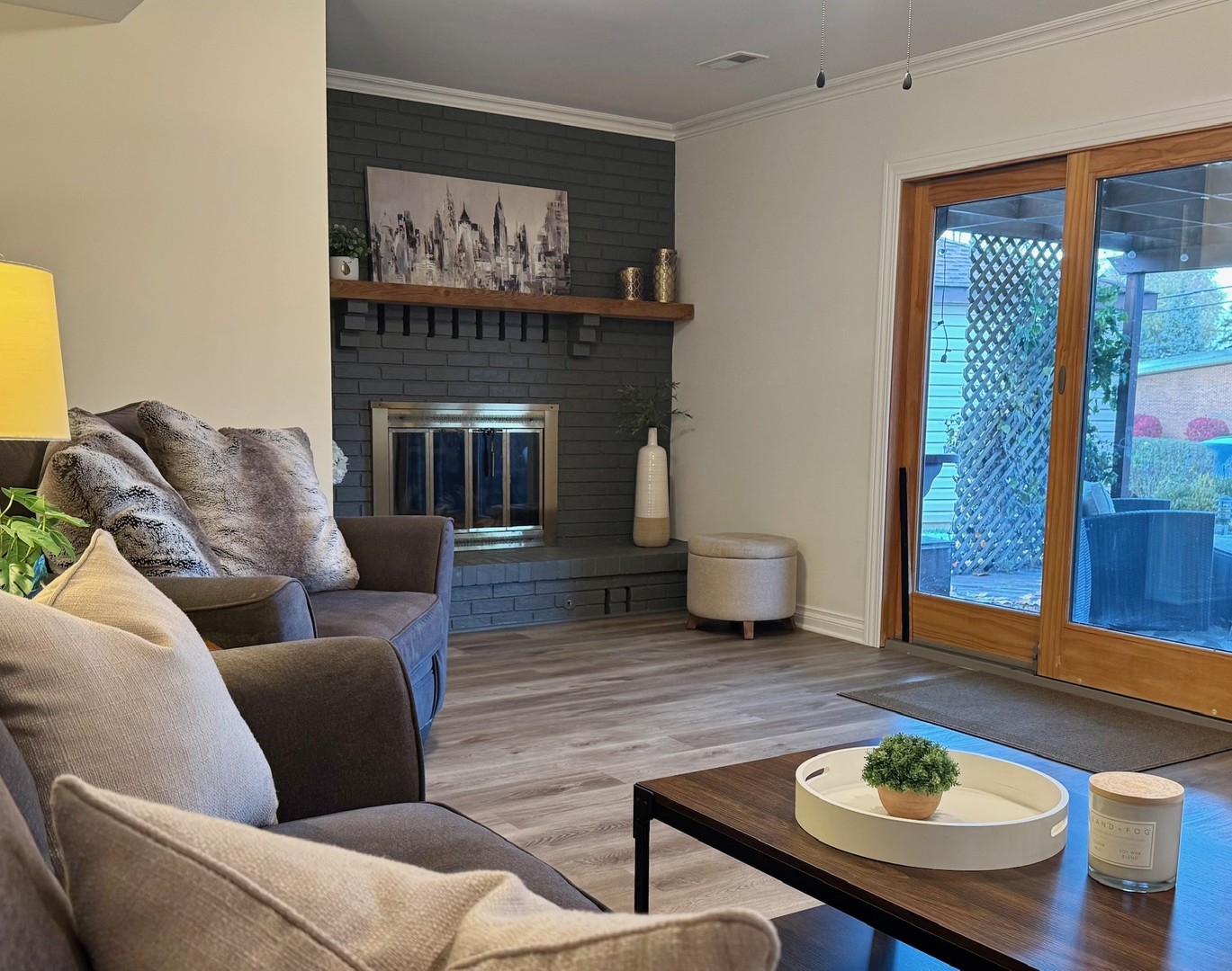 607 S Carol Lane, Mount Prospect, IL 60056