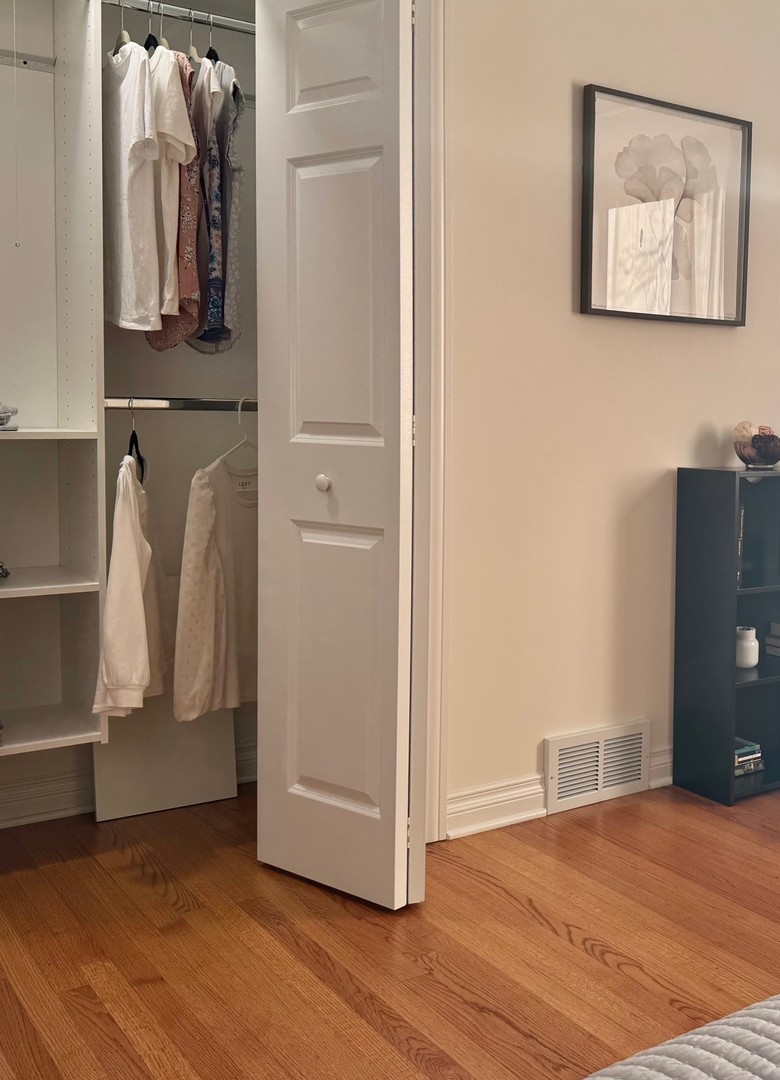 607 S Carol Lane, Mount Prospect, IL 60056