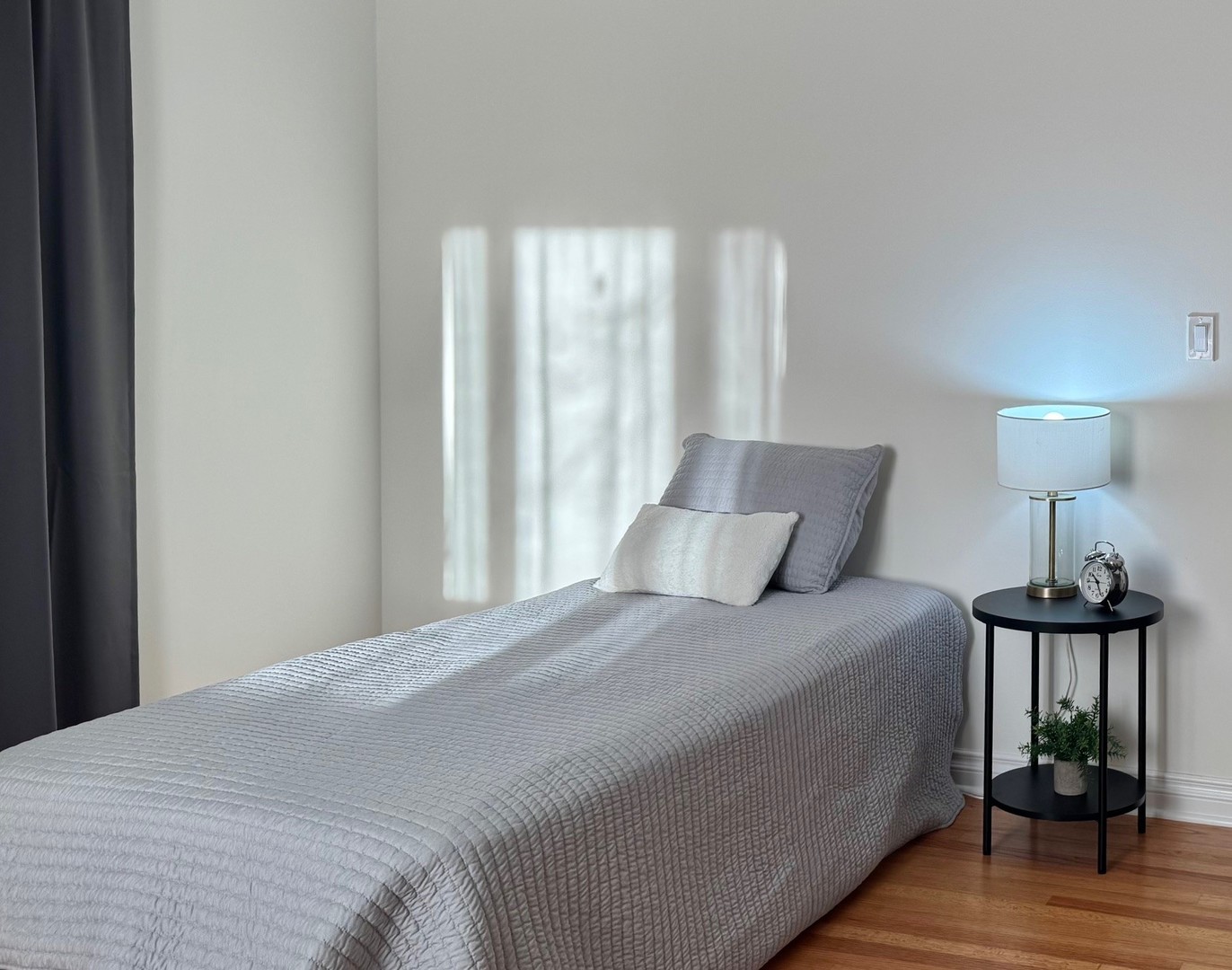 607 S Carol Lane, Mount Prospect, IL 60056