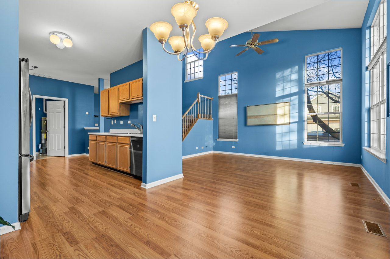 266 Grandview Court, Algonquin, IL 60102