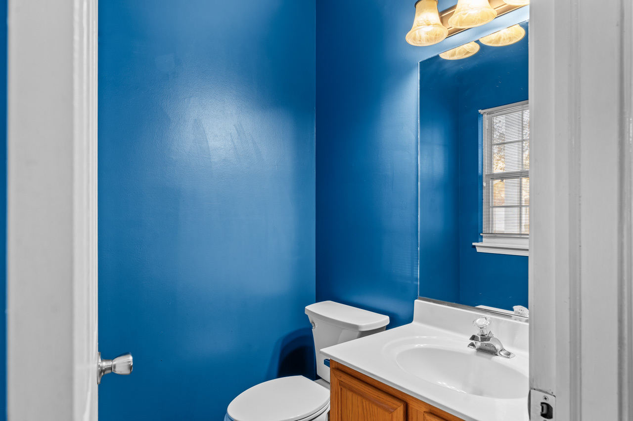 266 Grandview Court, Algonquin, IL 60102