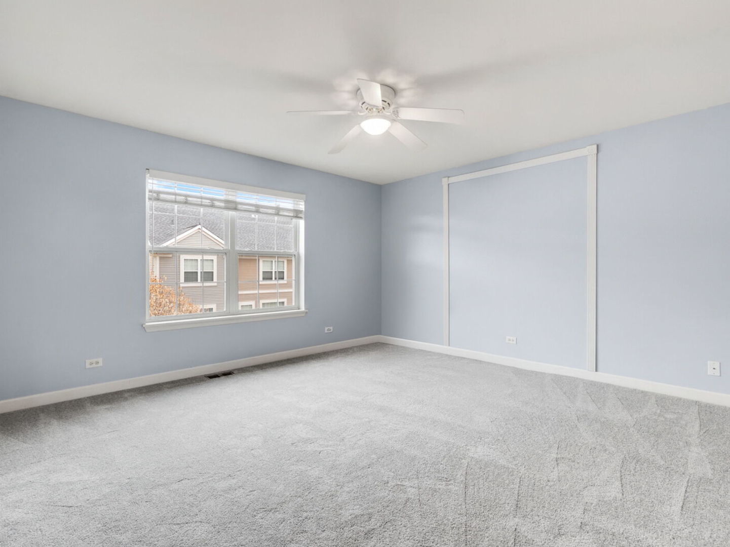 1119 Orangery Court, Carol Stream, IL 60188