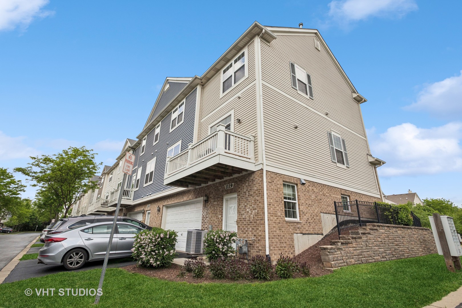 1119 Orangery Court, Carol Stream, IL 60188