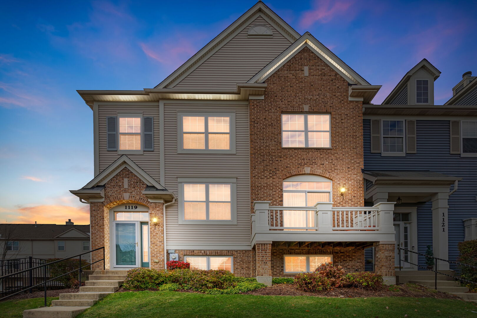 1119 Orangery Court, Carol Stream, IL 60188