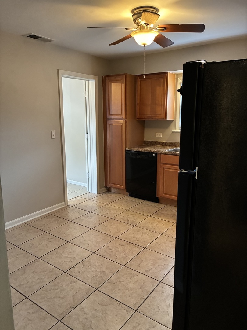 11903 S Laramie Avenue, Alsip, IL 60803