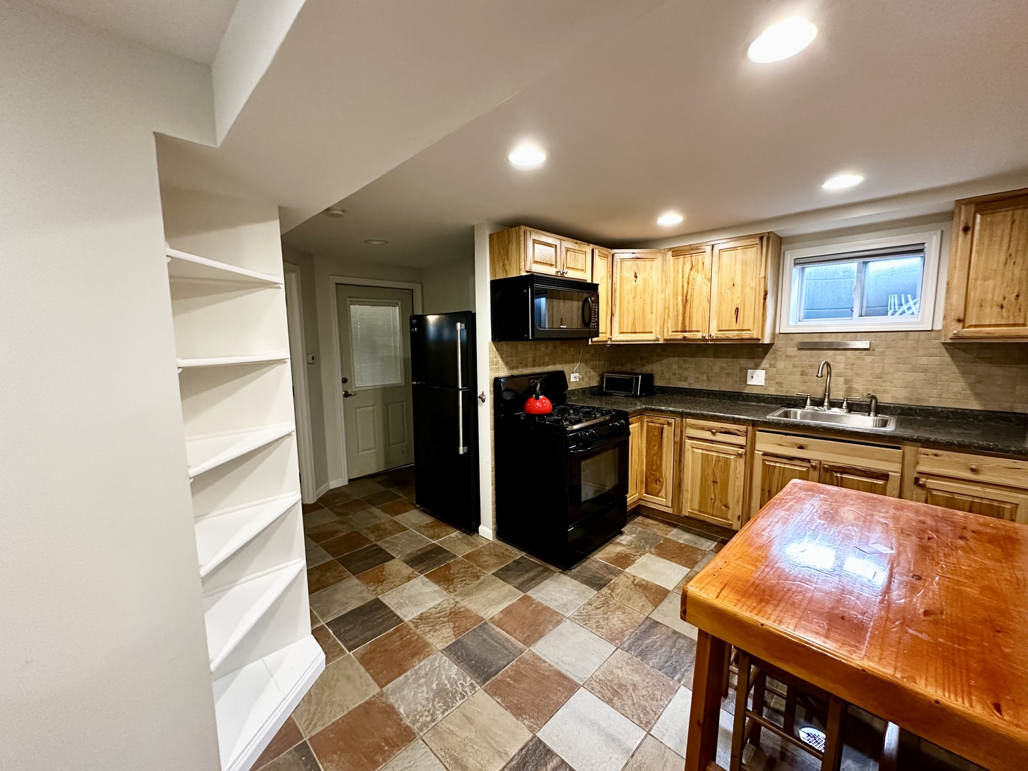 4386 Woodland Avenue, Western Springs, IL 60558