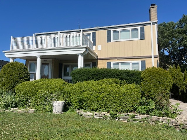 4386 Woodland Avenue, Western Springs, IL 60558