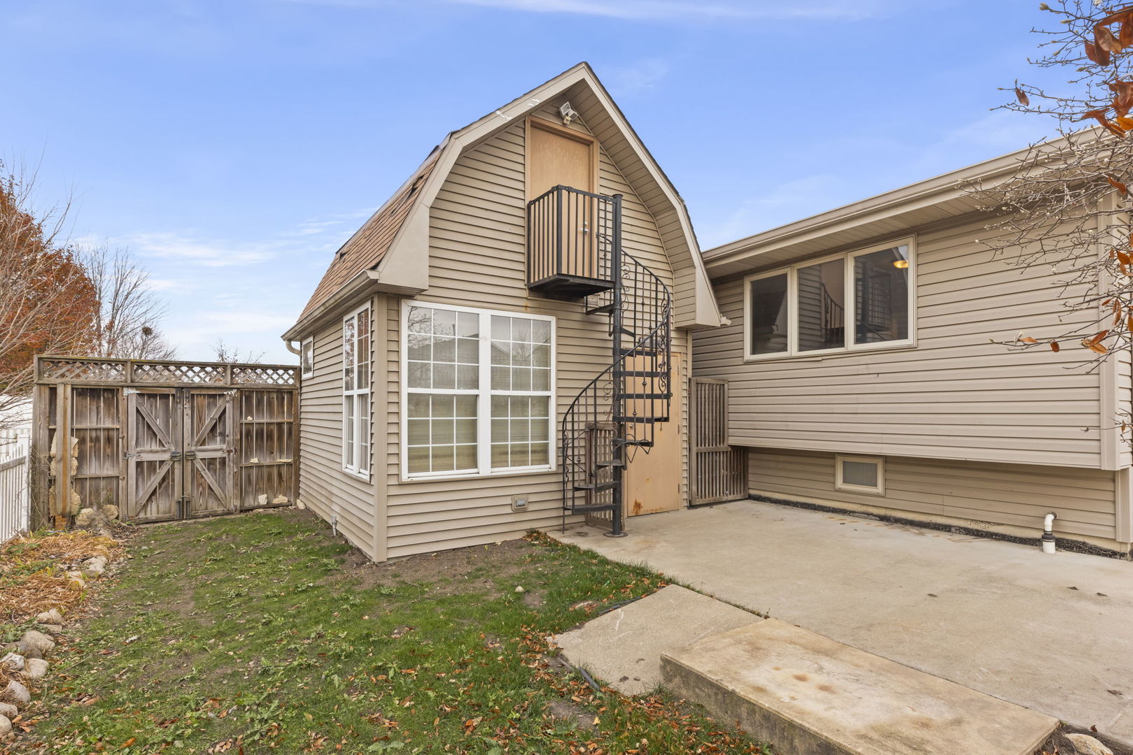 2019 Olde Mill Road, Plainfield, IL 60586