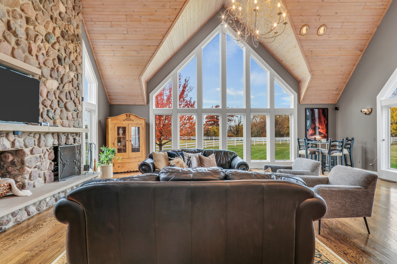 36968 N Thoroughbred Drive, Old Mill Creek, IL 60083