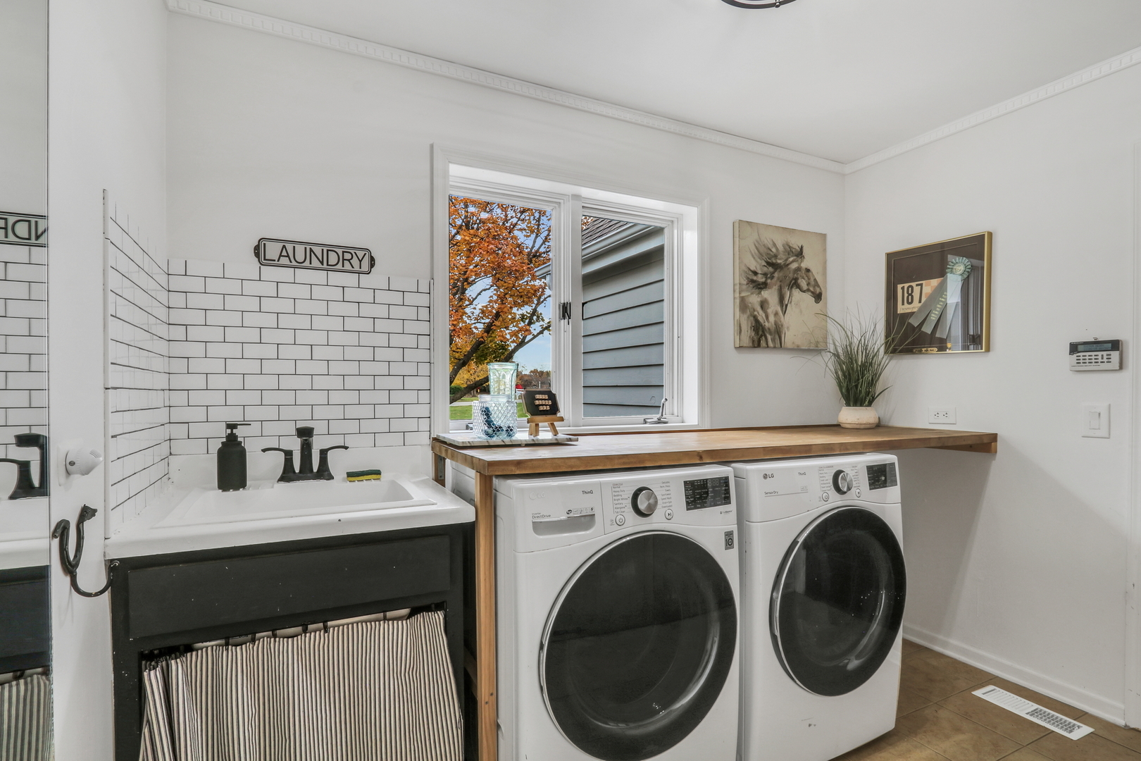 36968 N Thoroughbred Drive, Old Mill Creek, IL 60083