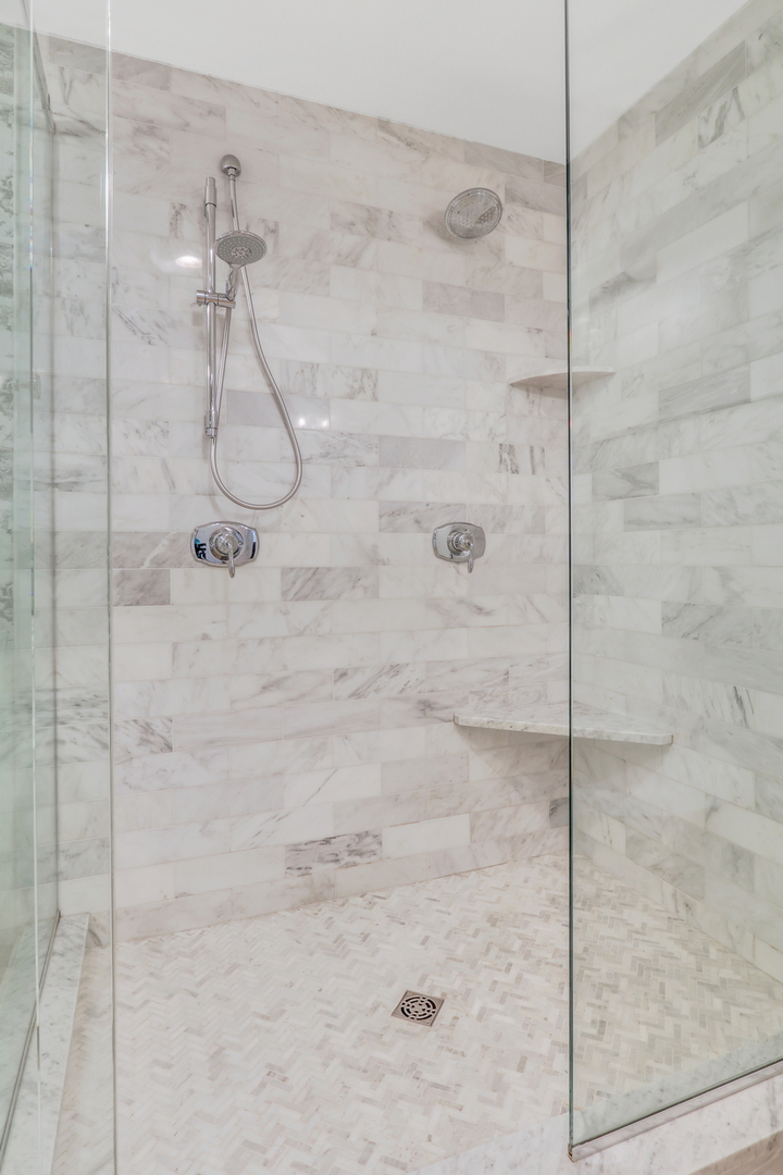 36968 N Thoroughbred Drive, Old Mill Creek, IL 60083