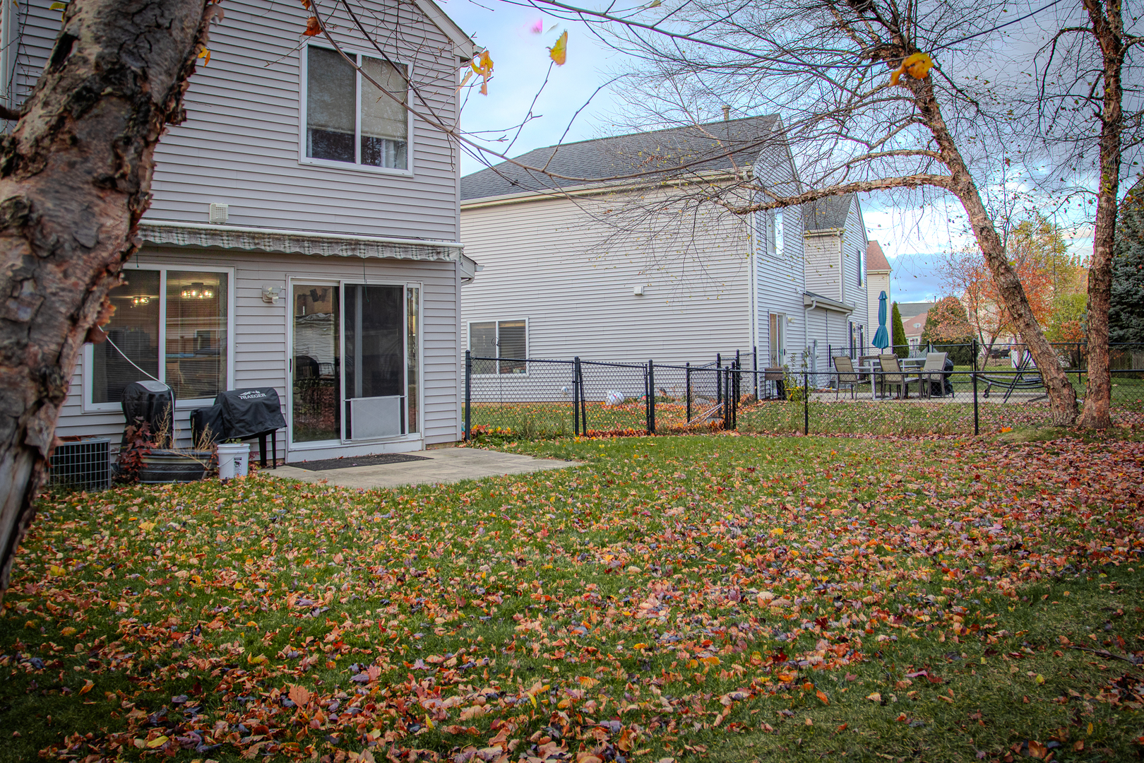 2454 Roxbury Lane, Montgomery, IL 60538