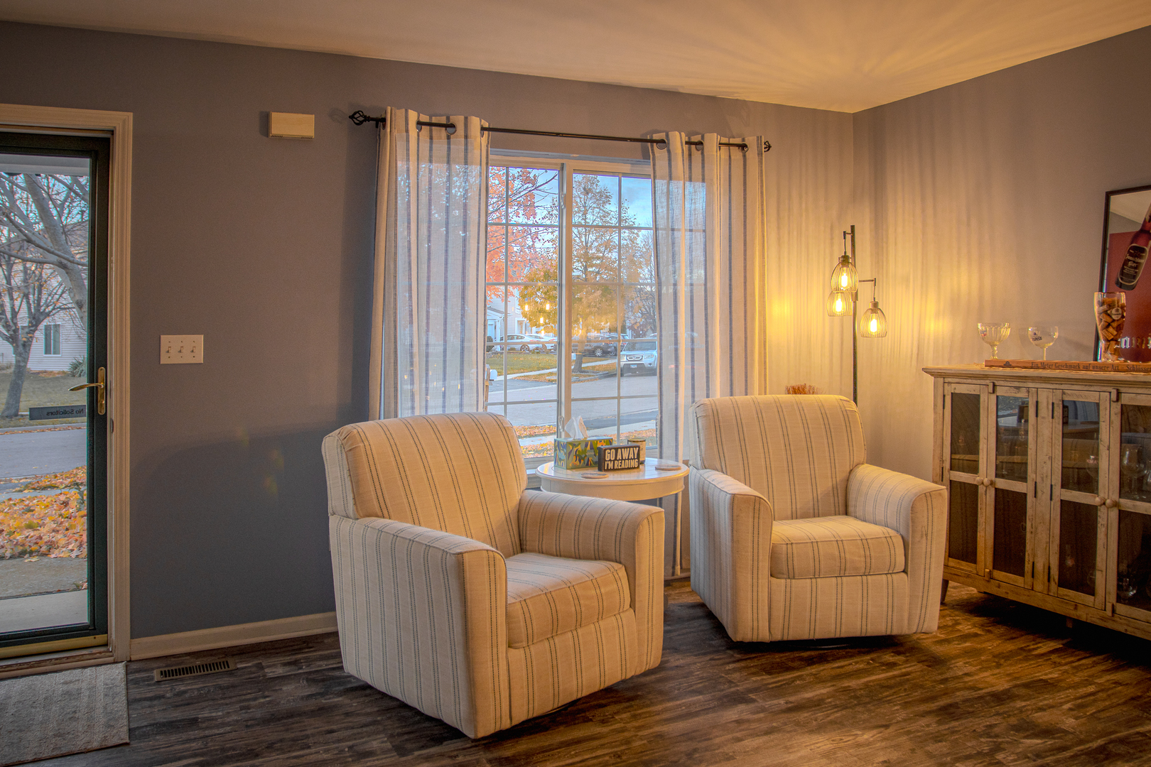 2454 Roxbury Lane, Montgomery, IL 60538