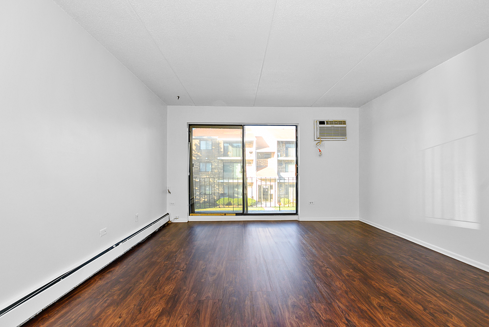 7335 W 157th Street #2B, Orland Park, IL 60462