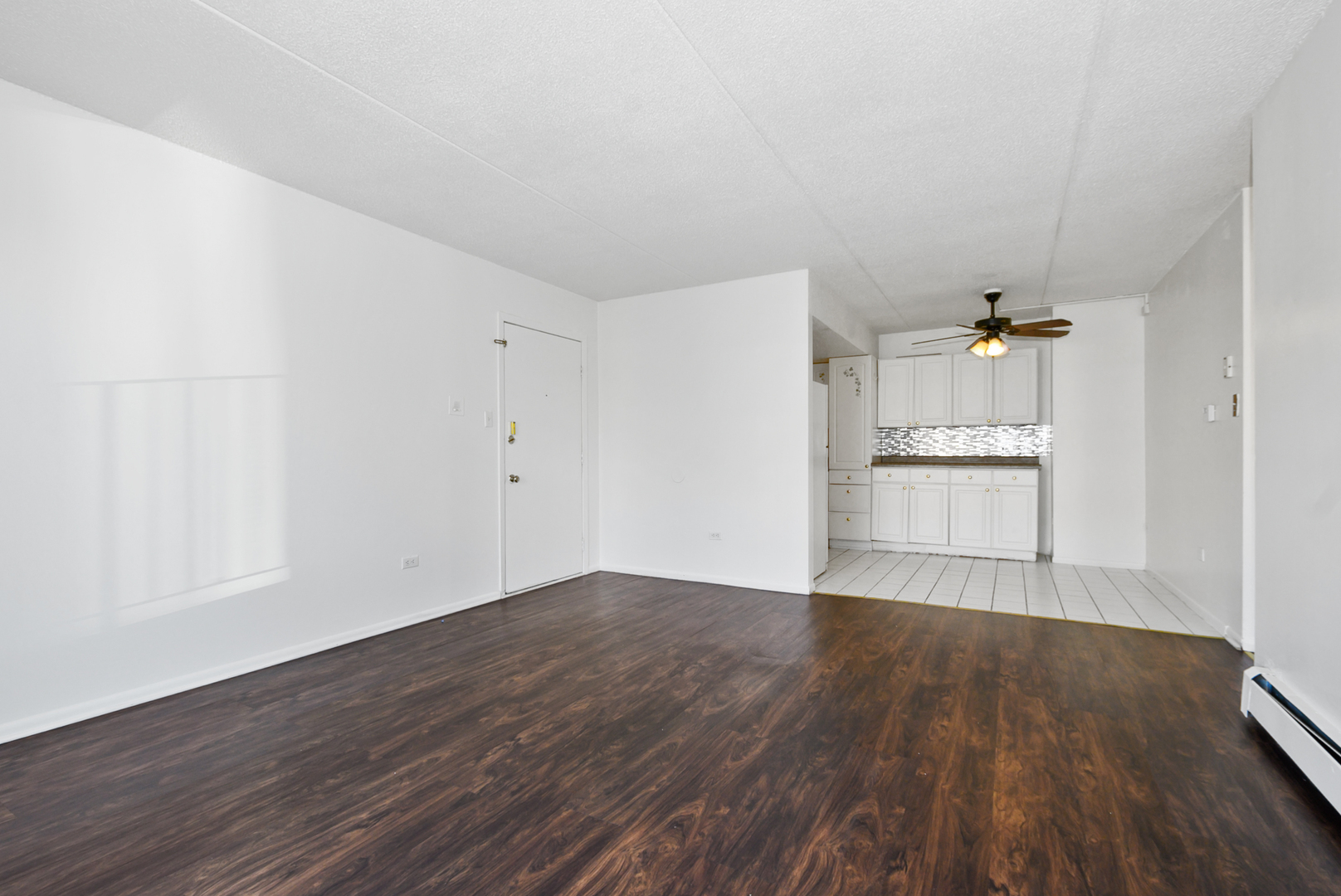 7335 W 157th Street #2B, Orland Park, IL 60462