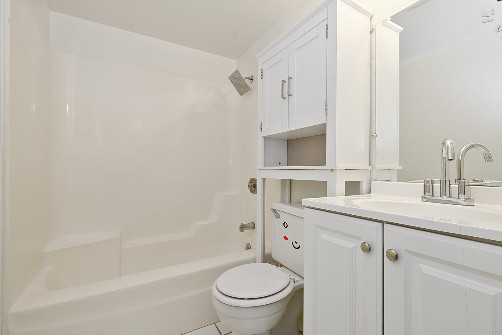 7335 W 157th Street #2B, Orland Park, IL 60462