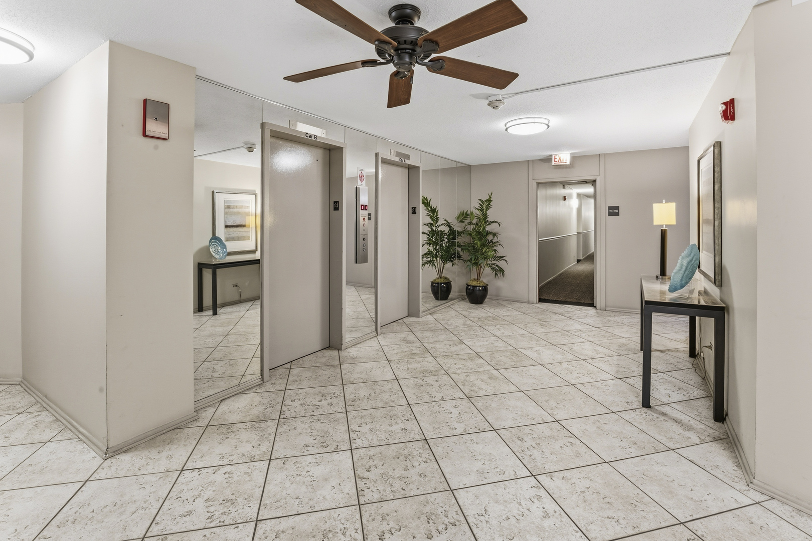 35 S Baybrook Drive #106, Palatine, IL 60074