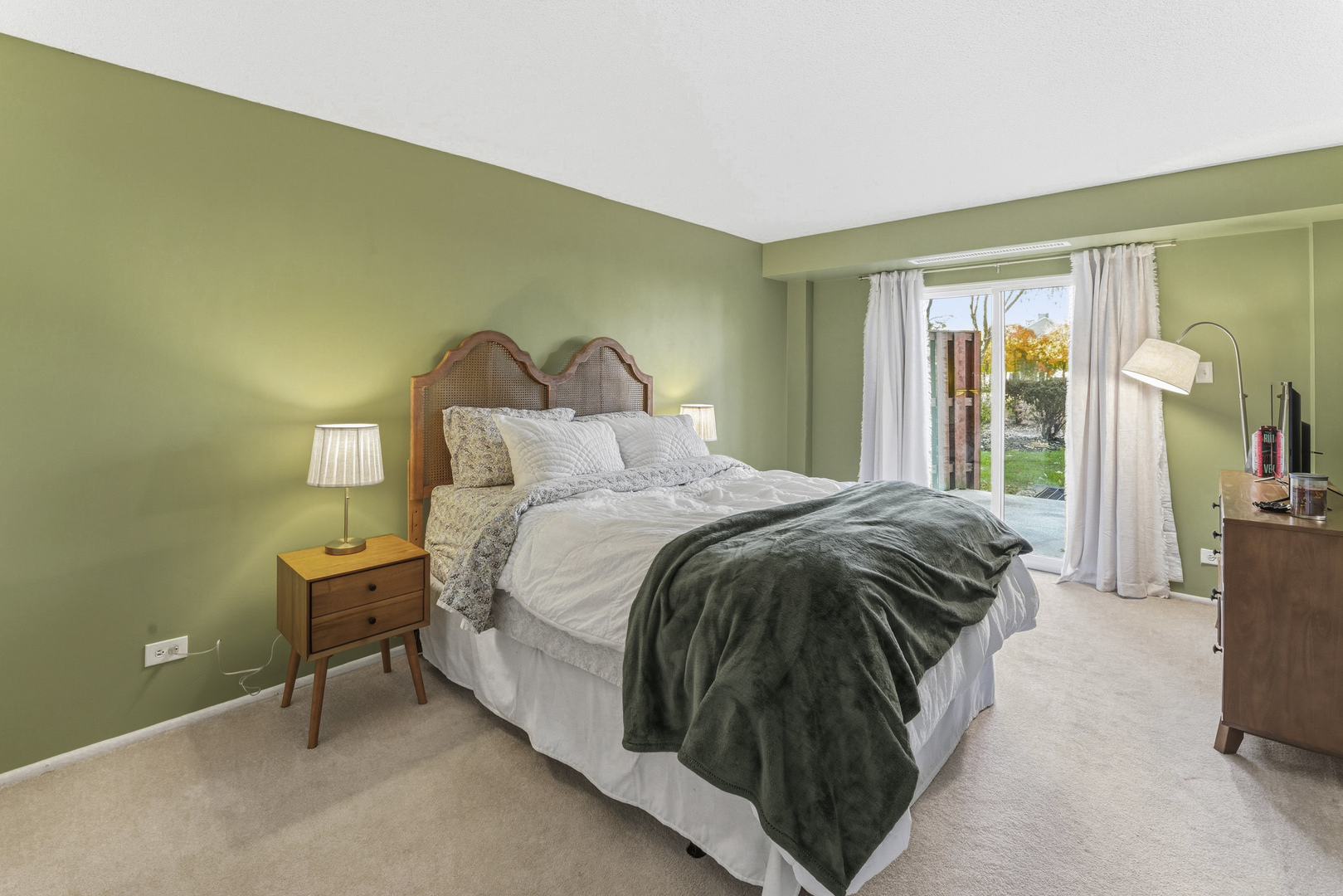 35 S Baybrook Drive #106, Palatine, IL 60074