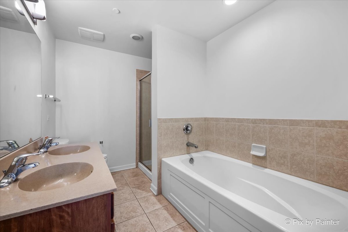 50 S Grove Avenue #301, Elgin, IL 60120