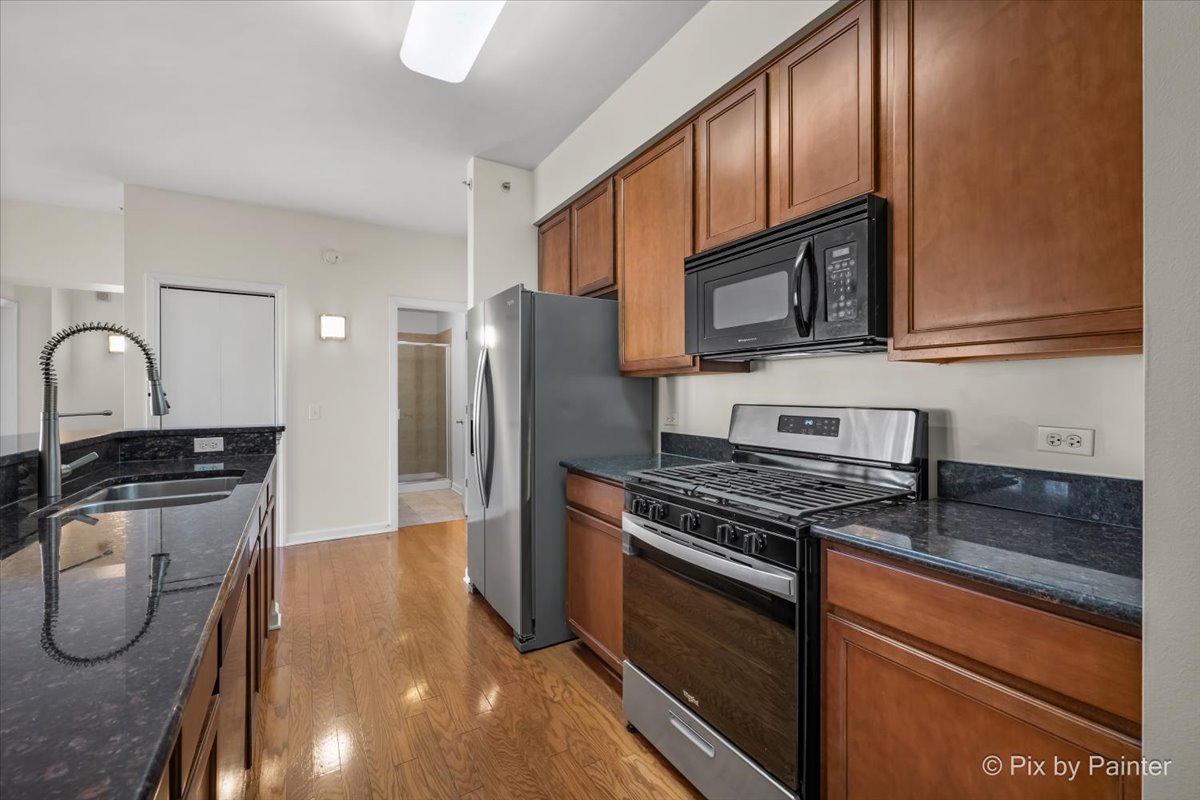 50 S Grove Avenue #301, Elgin, IL 60120