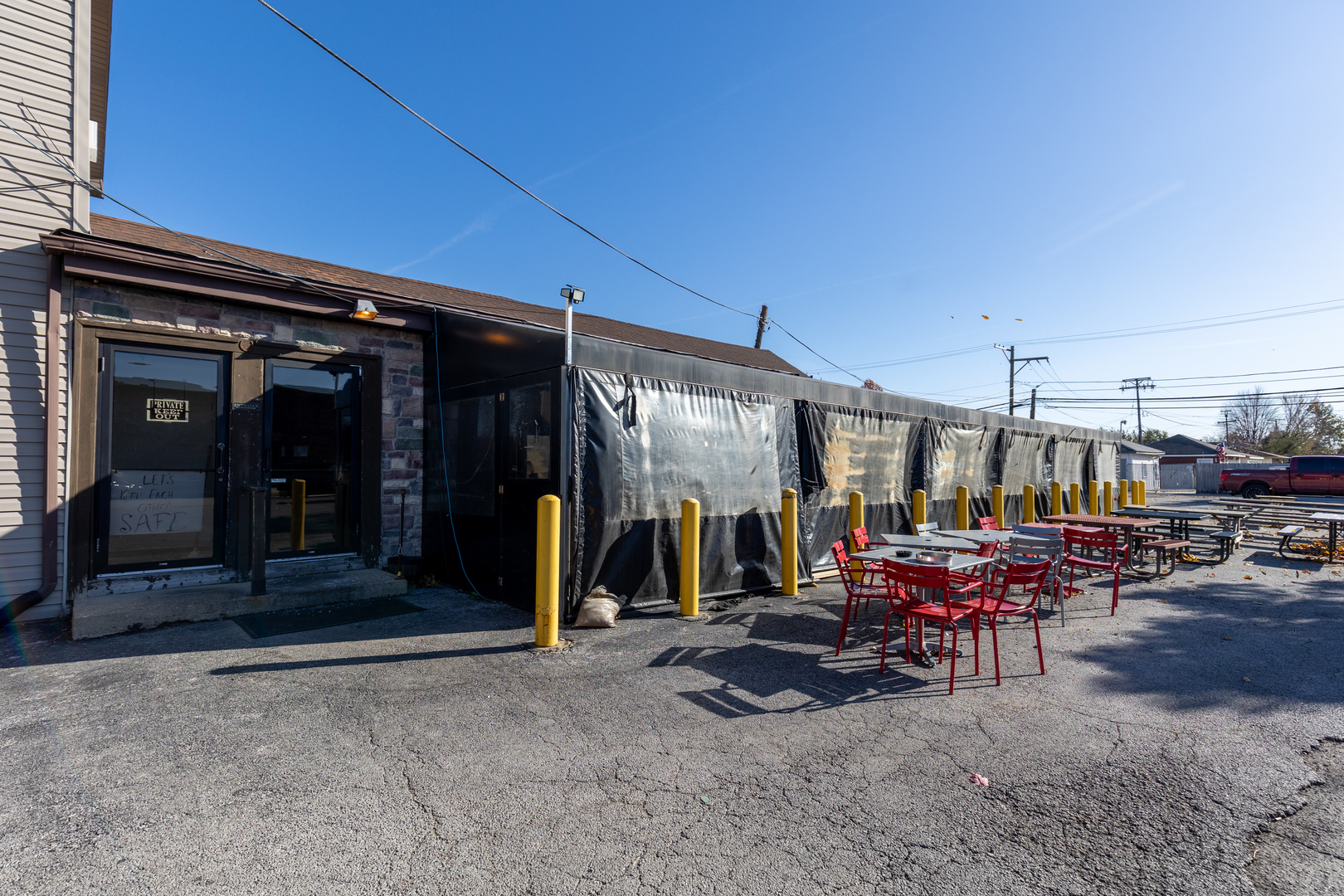 7815 Ogden Avenue, Lyons, IL 60534