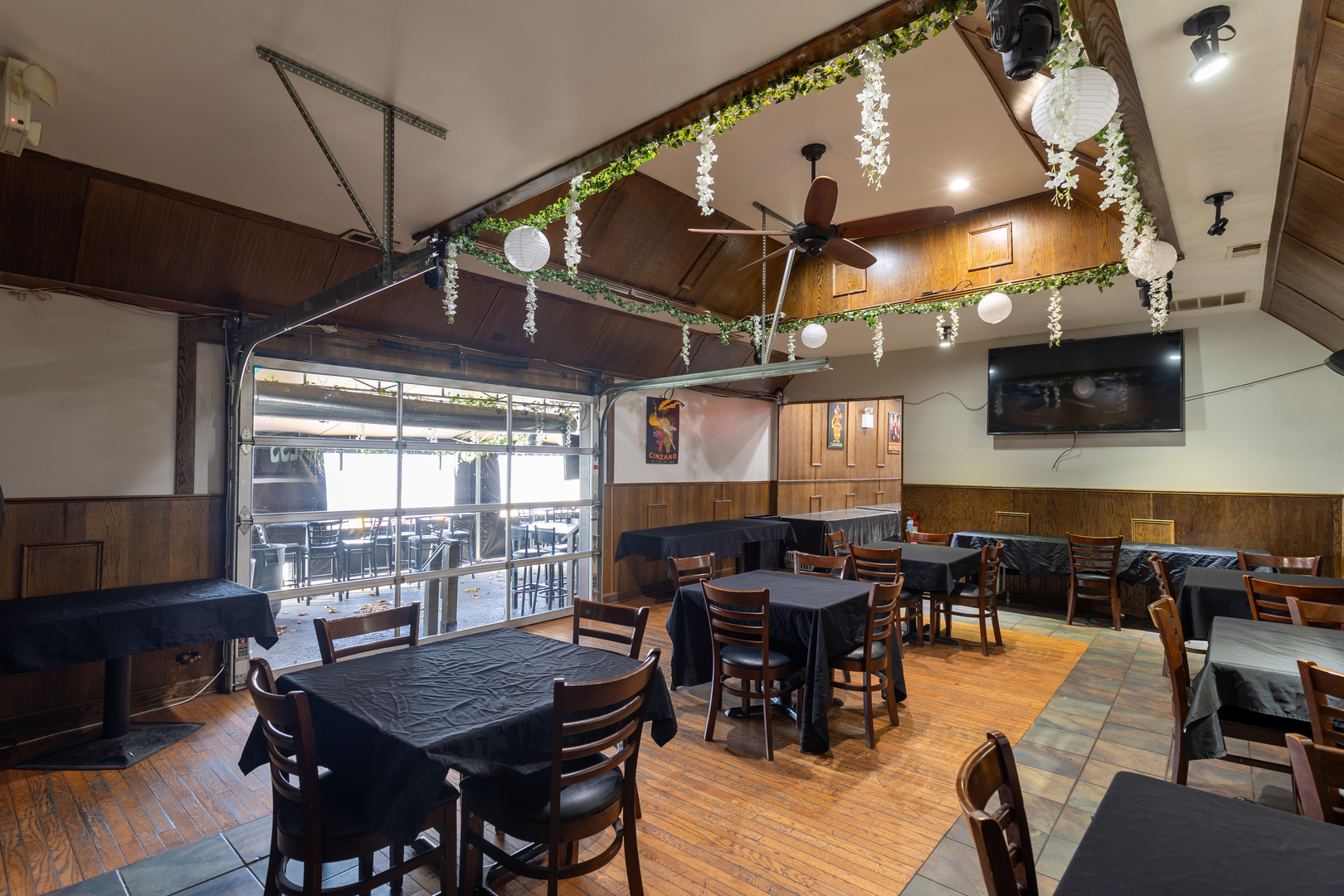 7815 Ogden Avenue, Lyons, IL 60534