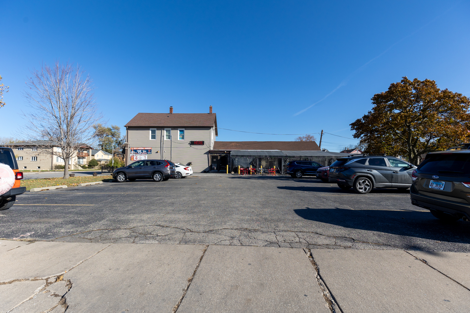 7815 Ogden Avenue, Lyons, IL 60534