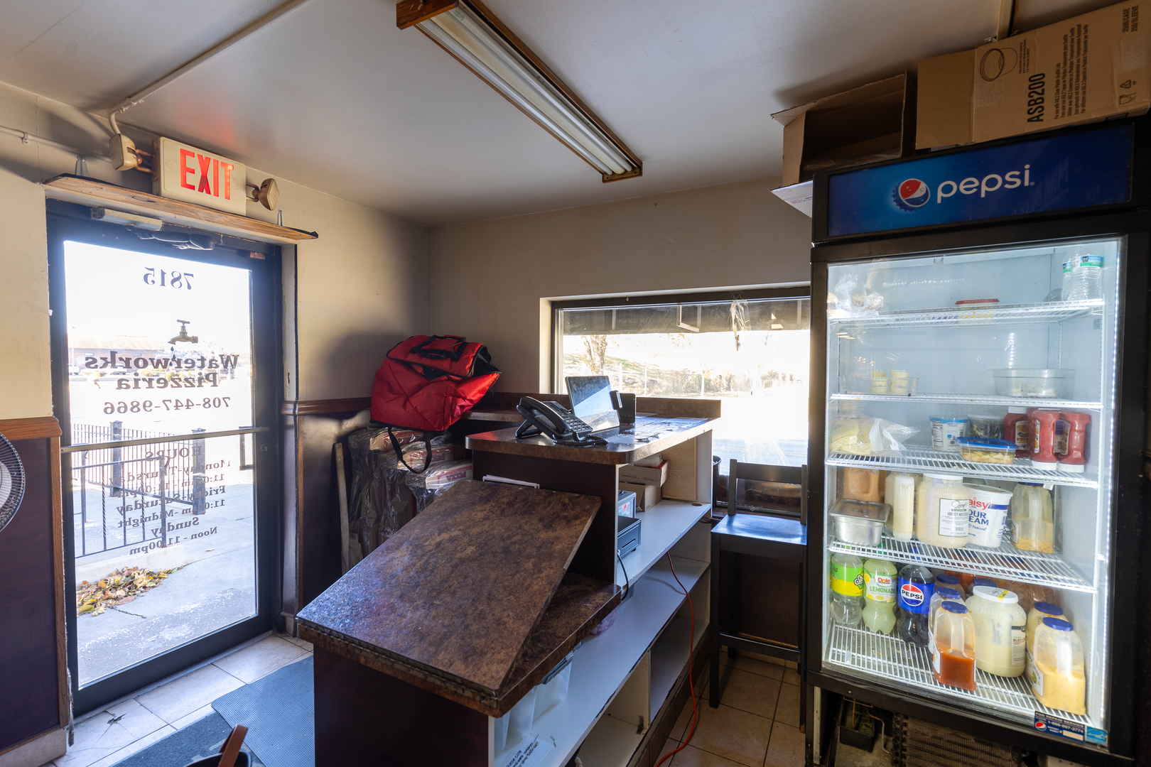 7815 Ogden Avenue, Lyons, IL 60534