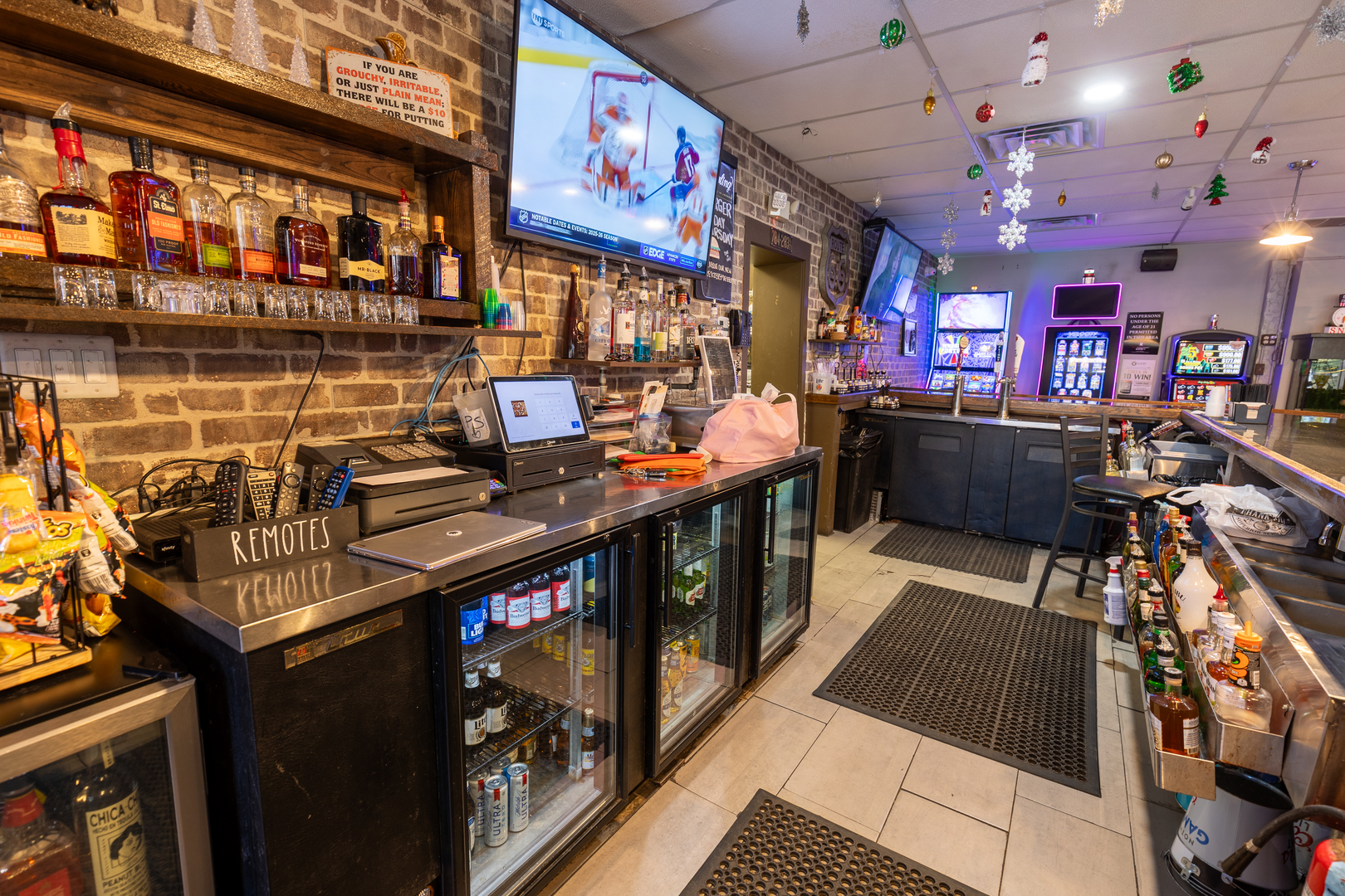 7815 Ogden Avenue, Lyons, IL 60534