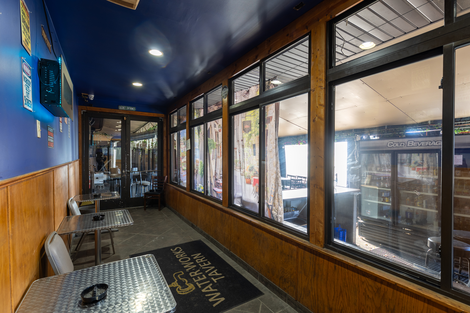 7815 Ogden Avenue, Lyons, IL 60534