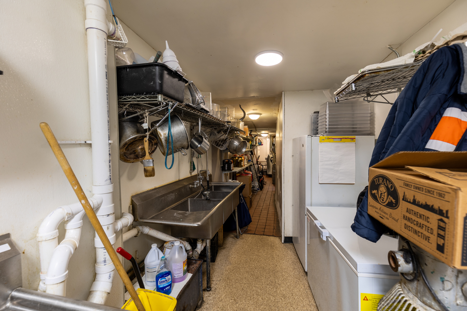 7815 Ogden Avenue, Lyons, IL 60534